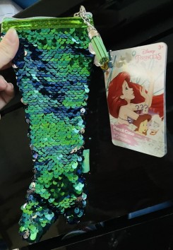 The little mermaid pencil or change holder